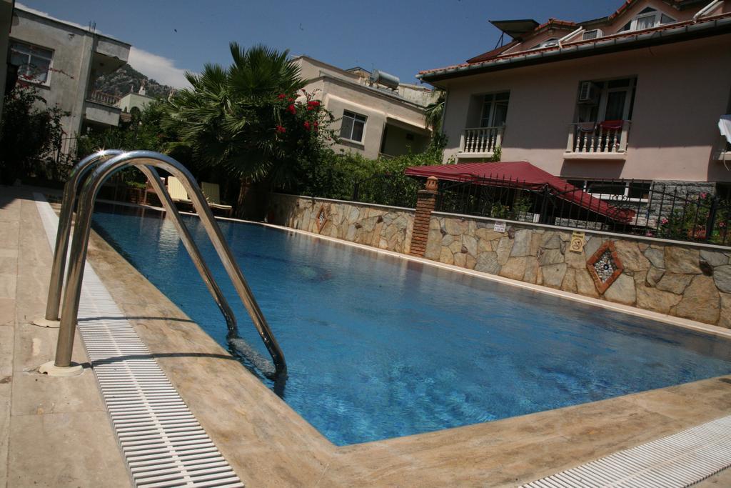 Barbaros Apart Hotel Turunç Exterior photo