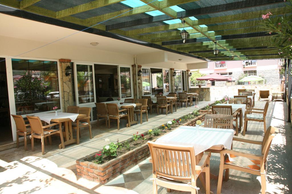 Barbaros Apart Hotel Turunç Exterior photo